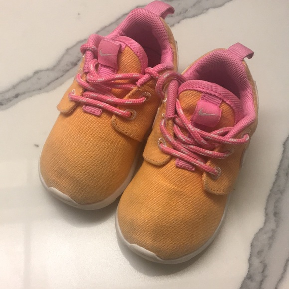 Nike Rosherun - Picture 2 of 4